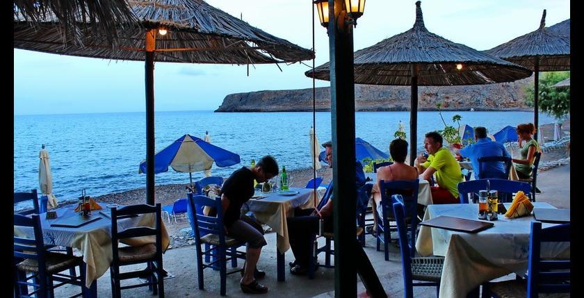 Beachfront Apartment Kato Zekros Exterior photo
