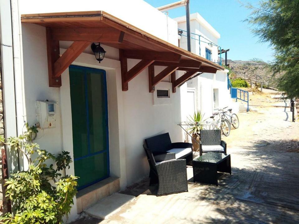 Beachfront Apartment Kato Zekros Exterior photo